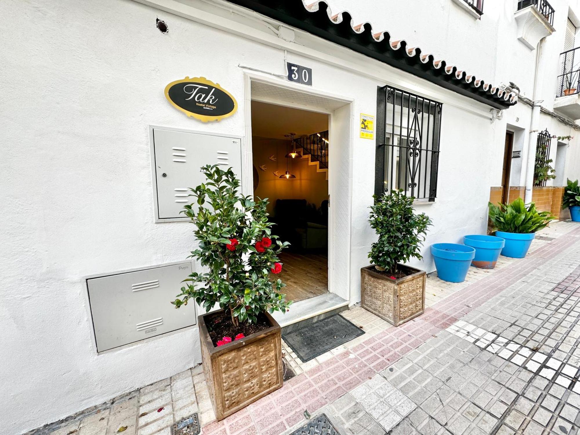 Tak Boutique Old Town Affittacamere