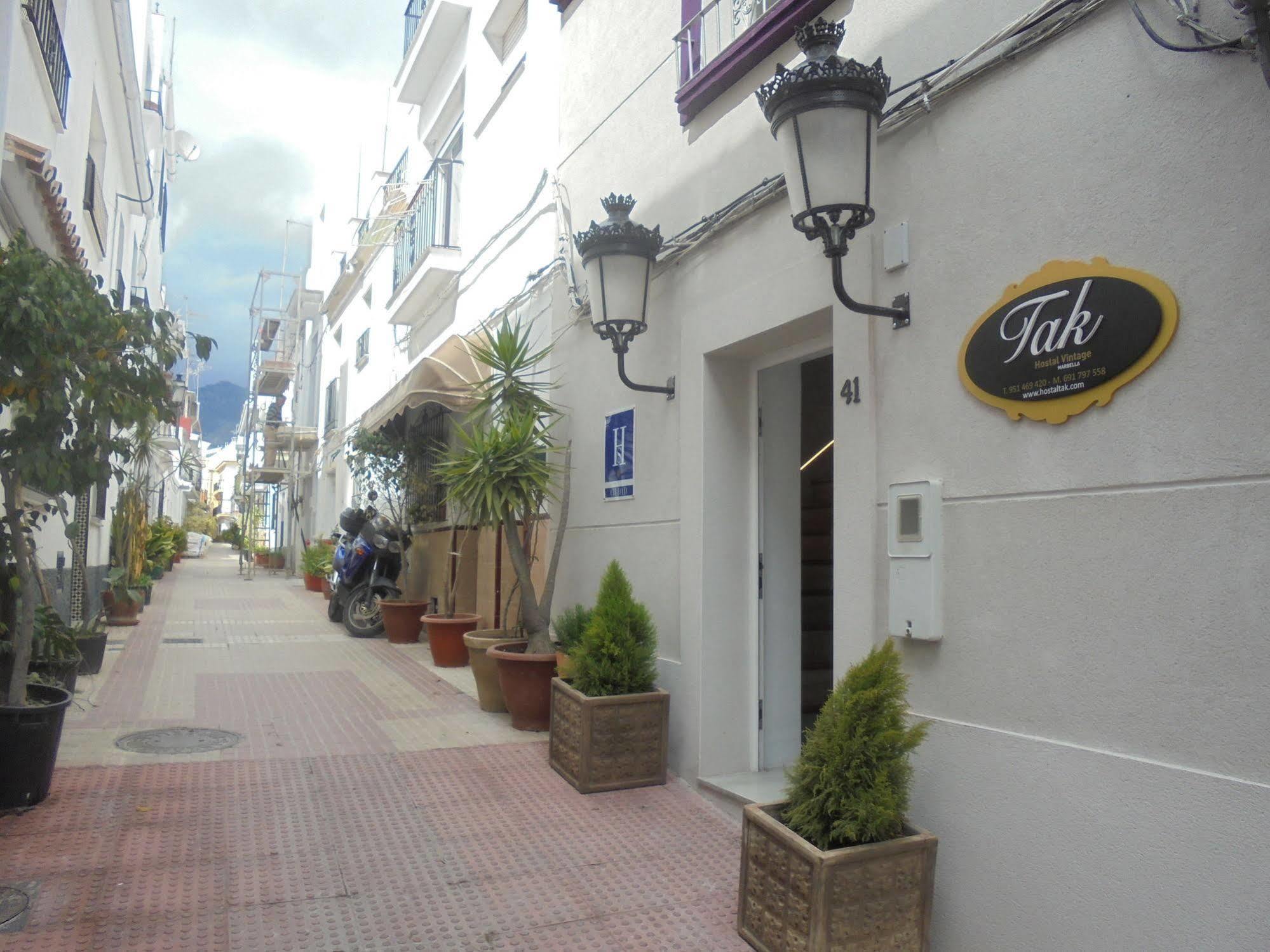 Tak Boutique Old Town