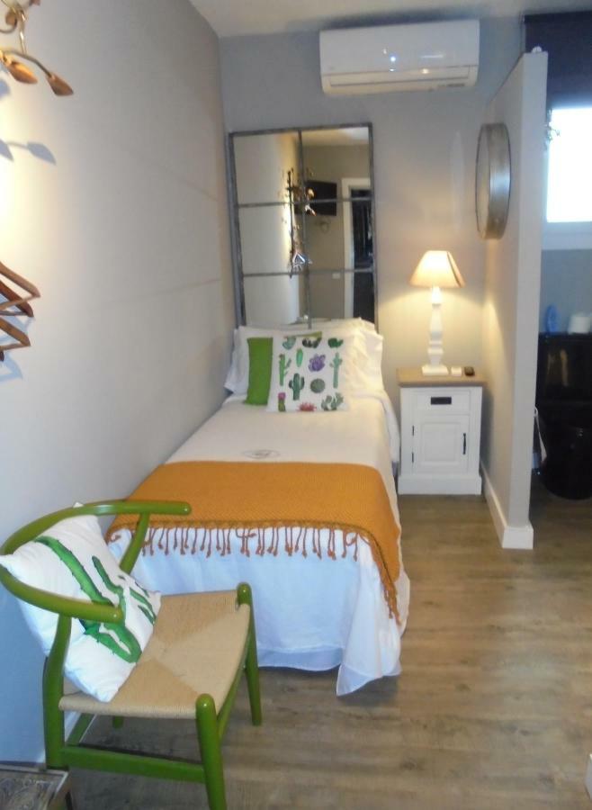 Tak Boutique Old Town